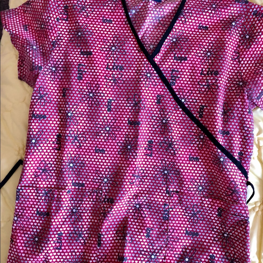 Absolute medium scrub top